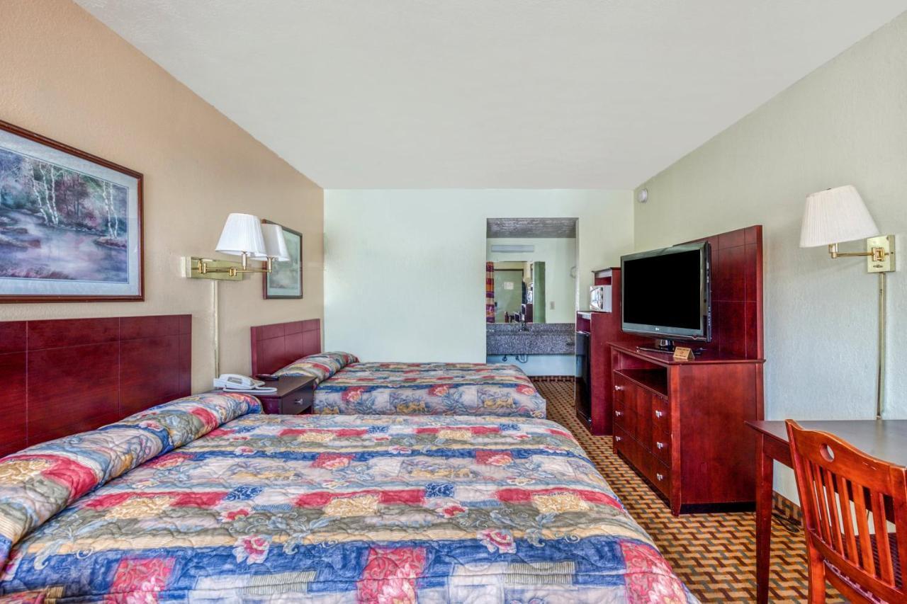 Oyo Hotel Decatur I-20 East & Wesley Club Dr Dış mekan fotoğraf