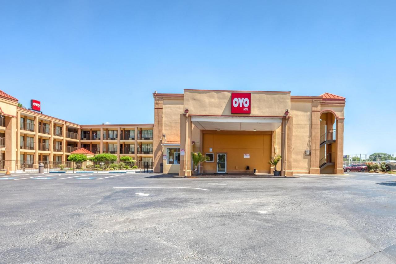 Oyo Hotel Decatur I-20 East & Wesley Club Dr Dış mekan fotoğraf